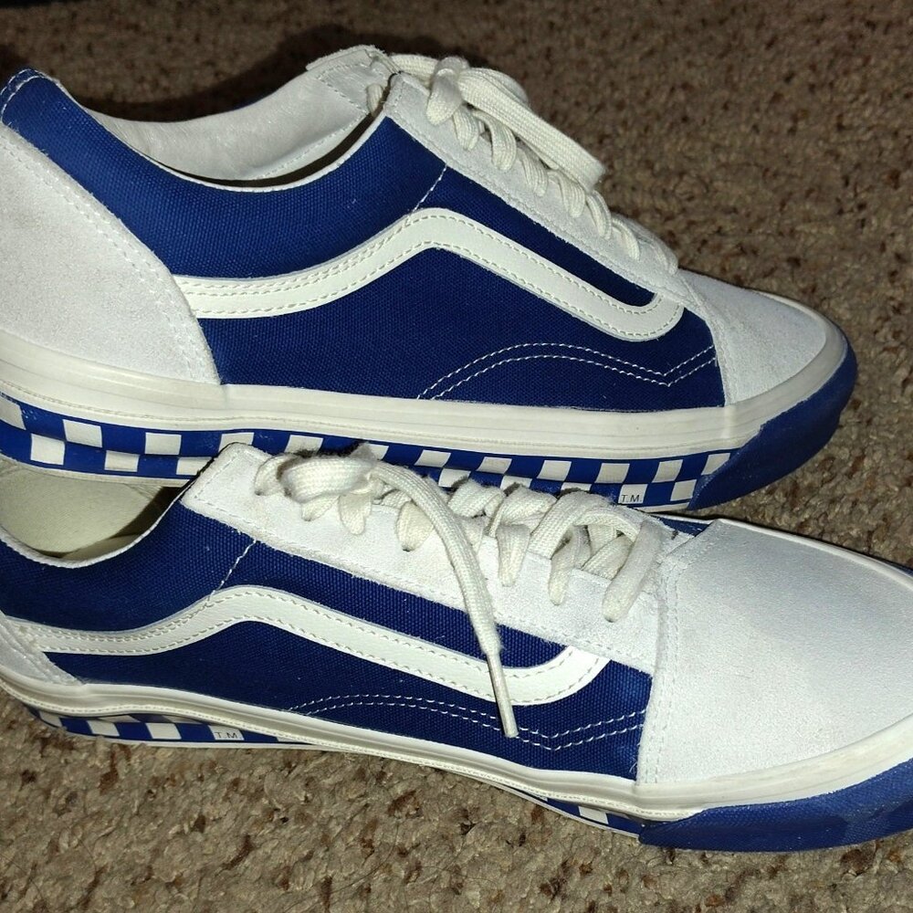 Vans - Blue and White Checkered - Size 11 -Like New Condition